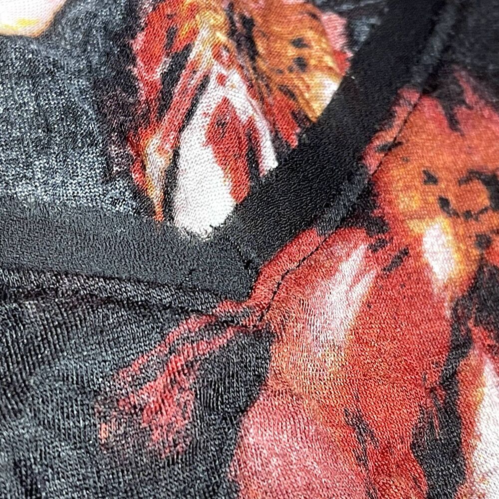 Simply Vera Vera Wang | Crinkle Watercolor Floral Long Sleeve Top | PXL - Picture 4 of 9